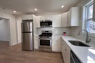 12 Canyon St, Huntington, NY 11743 - Photo 4