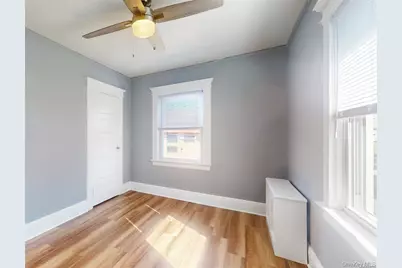 386 Mulry Lane, Lawrence, NY 11559 - Photo 22