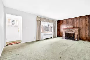 38 Raybrook Rd, Yonkers, NY 10704 - Photo 6