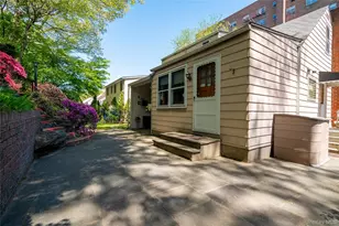 38 Raybrook Rd, Yonkers, NY 10704 - Photo 34