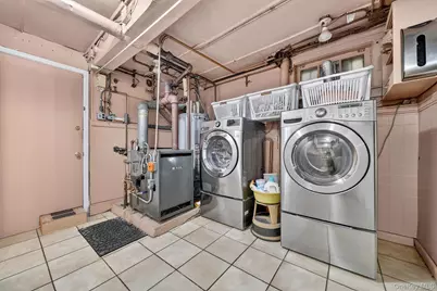 2727 Matthews Avenue, Bronx, NY 10467 - Photo 30