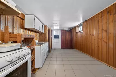 10424 187th Street, Saint Albans, NY 11412 - Photo 22