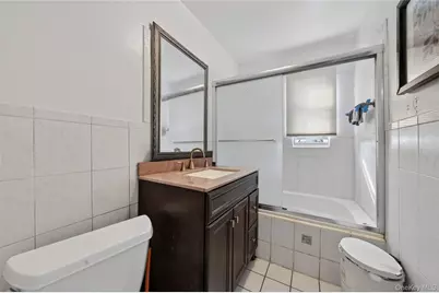 10424 187th Street, Saint Albans, NY 11412 - Photo 18