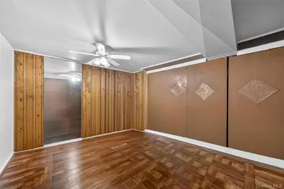 10424 187th Street, Saint Albans, NY 11412 - Photo 24