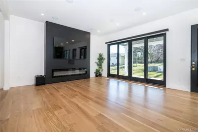 23 Poplar Street, Elmsford, NY 10523 - Photo 8