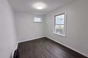 40 4th St, Valley Stream, NY 11581 - Photo 4