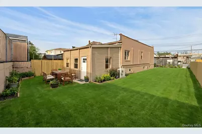 11218 159th Street, Jamaica, NY 11433 - Photo 14