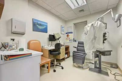 230 Hilton Avenue #107,108,109, Hempstead, NY 11550 - Photo 8