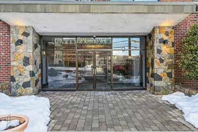 25 Lake Street #5B, White Plains, NY 10603 - Photo 2