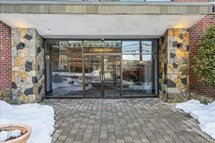 25 Lake St, White Plains, NY 10603 - Photo 2