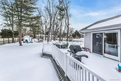 88 Burton Lane, Commack, NY 11725 - Photo 16