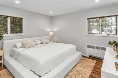 88 Burton Lane, Commack, NY 11725 - Photo 12