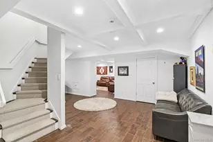 1550 Laurel Hollow Rd, Syosset, NY 11791 - Photo 26