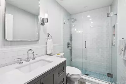 1550 Laurel Hollow Road, Syosset, NY 11791 - Photo 24