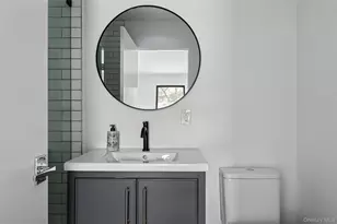 10 Hampton St, Westhampton Beach, NY 11978 - Photo 12