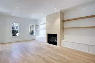 409 Abbey Rd, Manhasset, NY 11030 - Photo 2