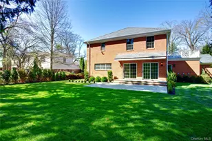 409 Abbey Rd, Manhasset, NY 11030 - Photo 22