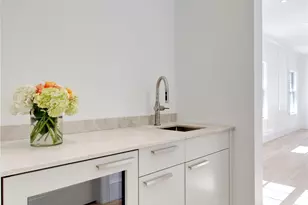 409 Abbey Rd, Manhasset, NY 11030 - Photo 18