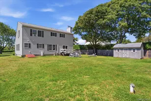 59 Peconic Ave, Shelter Island, NY 11964 - Photo 2