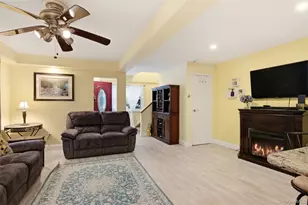 2 Lakeland Pl, Farmingville, NY 11738 - Photo 16