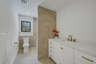 32 Sycamore Rd, Scarsdale, NY 10583 - Photo 32