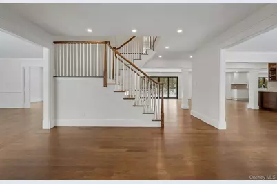 32 Sycamore Road, Scarsdale, NY 10583 - Photo 10