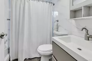 170 Old Courthouse Rd, Manhasset Hills, NY 11040 - Photo 28