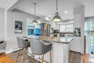 170 Old Courthouse Rd, Manhasset Hills, NY 11040 - Photo 12