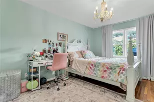 170 Old Courthouse Rd, Manhasset Hills, NY 11040 - Photo 22