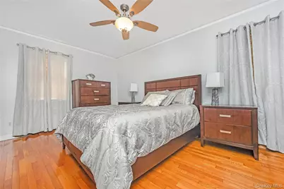 6722 166th Street, Fresh Meadows, NY 11365 - Photo 14