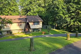 62 Tamarack Hill Dr, Poughkeepsie, NY 12603 - Photo 6