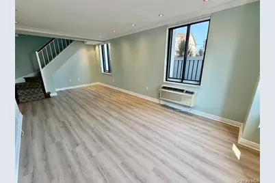 100 W Broadway #1D, Long Beach, NY 11561 - Photo 2