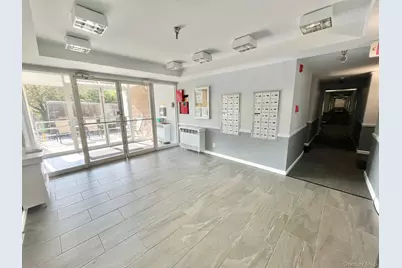 501 N Barry Avenue #2F, Mamaroneck, NY 10543 - Photo 2