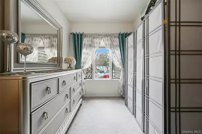 508 Fox Hill Drive, Calverton, NY 11933 - Photo 8