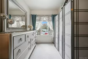 508 Fox Hill Dr, Calverton, NY 11933 - Photo 8