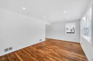 33 Silverpine Dr, Amityville, NY 11701 - Photo 4