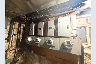 686 Fairview Avenue, Ridgewood, NY 11385 - Photo 8