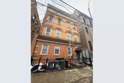 686 Fairview Avenue, Ridgewood, NY 11385 - Photo 2