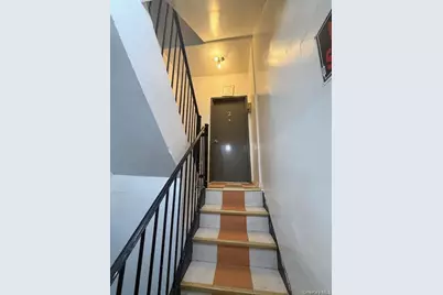 686 Fairview Avenue, Ridgewood, NY 11385 - Photo 4