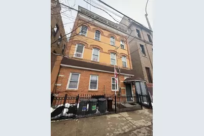 686 Fairview Avenue, Ridgewood, NY 11385 - Photo 2