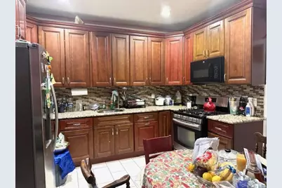 686 Fairview Avenue, Ridgewood, NY 11385 - Photo 6