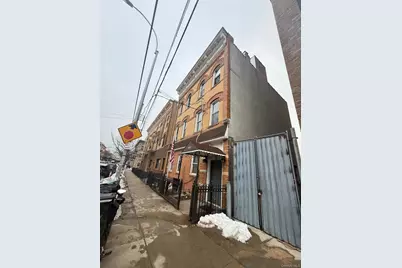 686 Fairview Avenue, Ridgewood, NY 11385 - Photo 18