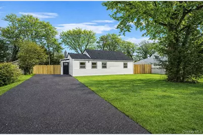 10 Linda Ln, Central Islip, NY 11722 - Photo 1