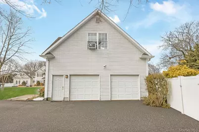 2 Equine Lane, Lake Grove, NY 11755 - Photo 24