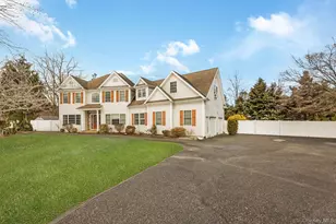 2 Equine Ln, Lake Grove, NY 11755 - Photo 2