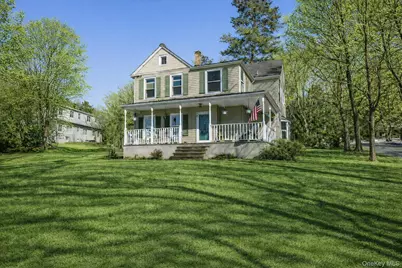 90 S Middletown Road, Pearl River, NY 10965 - Photo 2