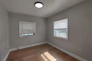 29 Harrison St, Poughkeepsie, NY 12601 - Photo 12