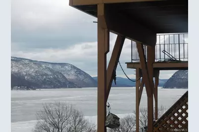 729 Hewitt Lane, New Windsor, NY 12553 - Photo 2