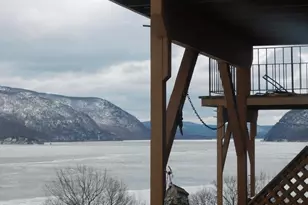 729 Hewitt Ln, New Windsor, NY 12553 - Photo 2