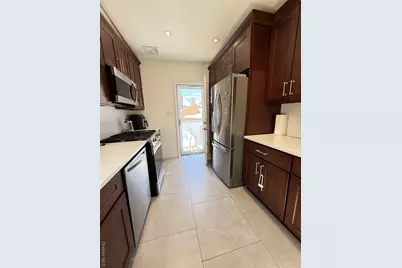 16 Sportsmans Avenue, Freeport, NY 11520 - Photo 10